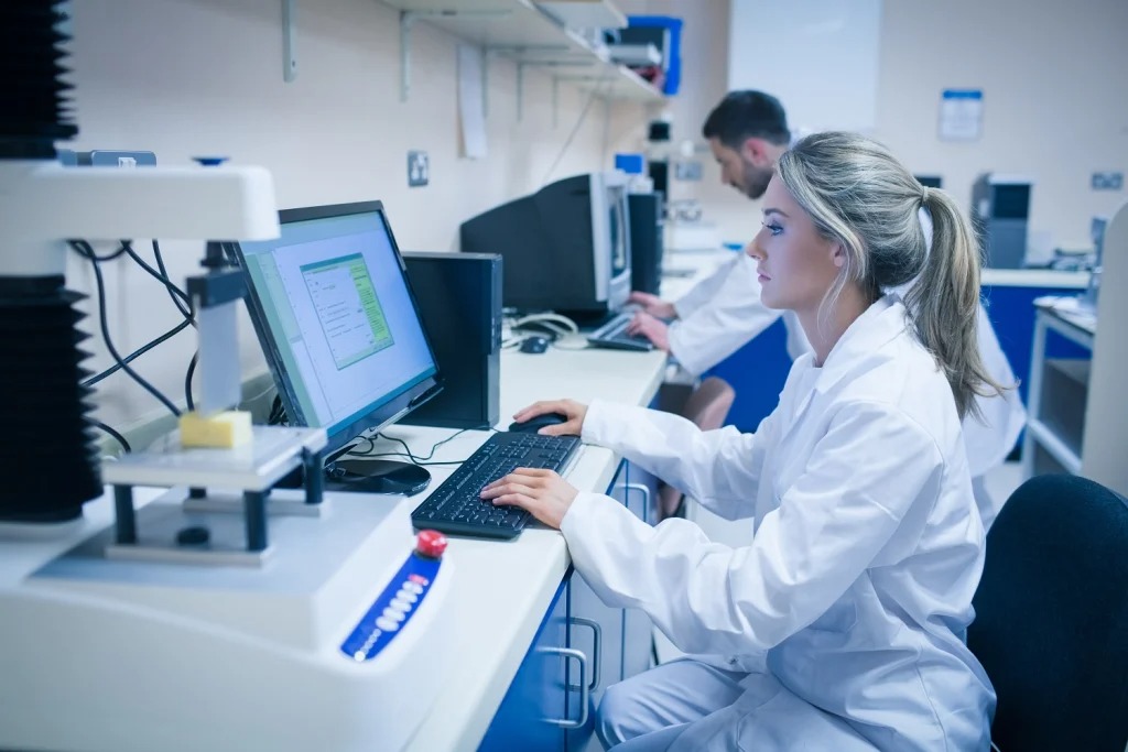 LIMS Software: Laborablaeufe effizient ueberwachen